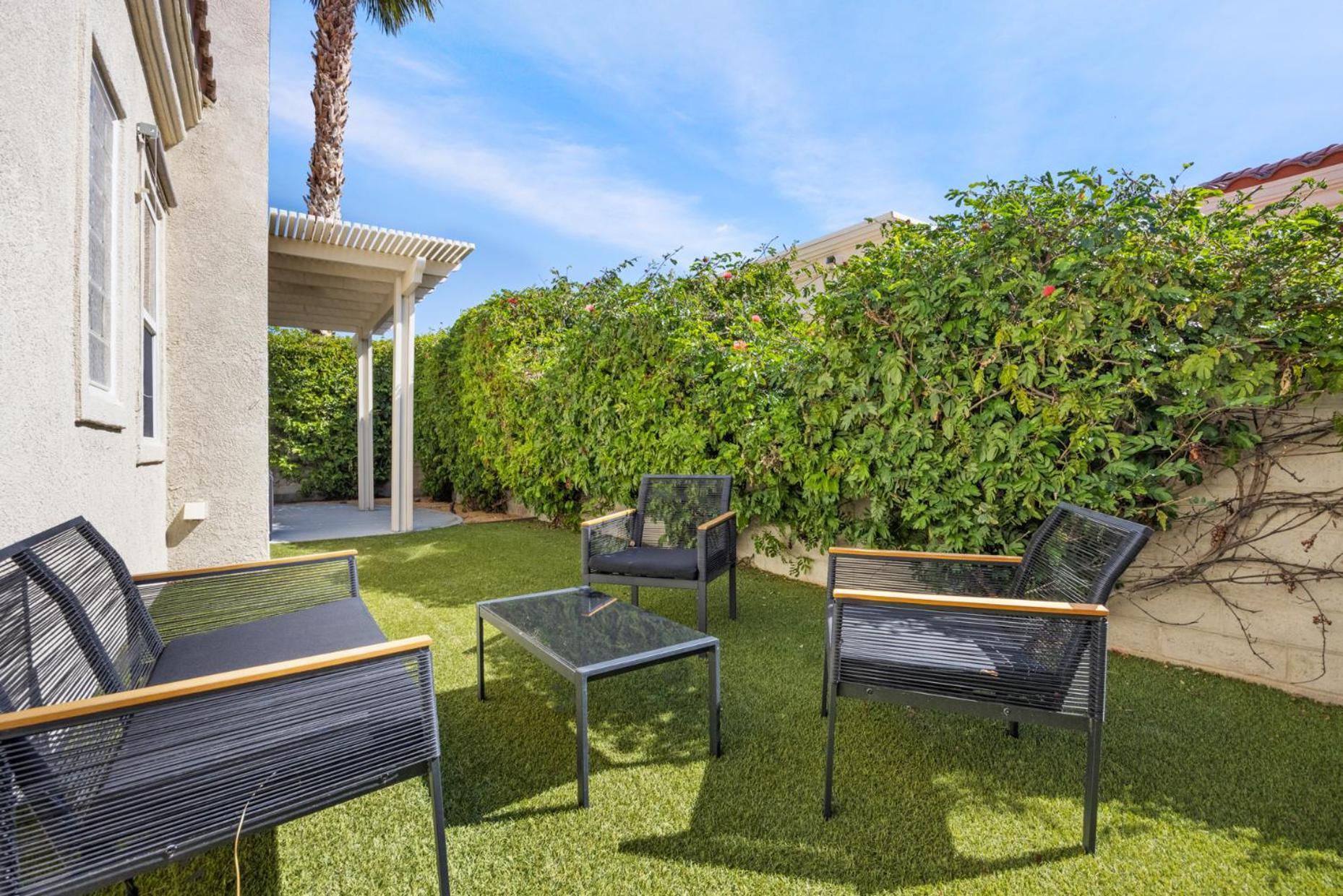 Desert Sunset By Vare Pool Spa Gym Tennis La Quinta Exterior photo