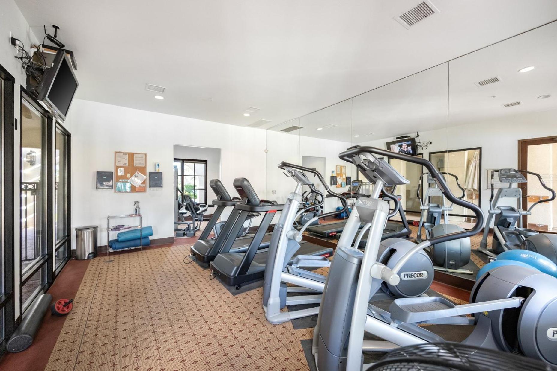 Desert Sunset By Vare Pool Spa Gym Tennis La Quinta Exterior photo